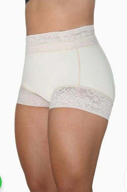 FAJA SHORT CACHETERO LEVANTA COLA
