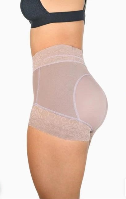 FAJA SHORT CACHETERO LEVANTA COLA